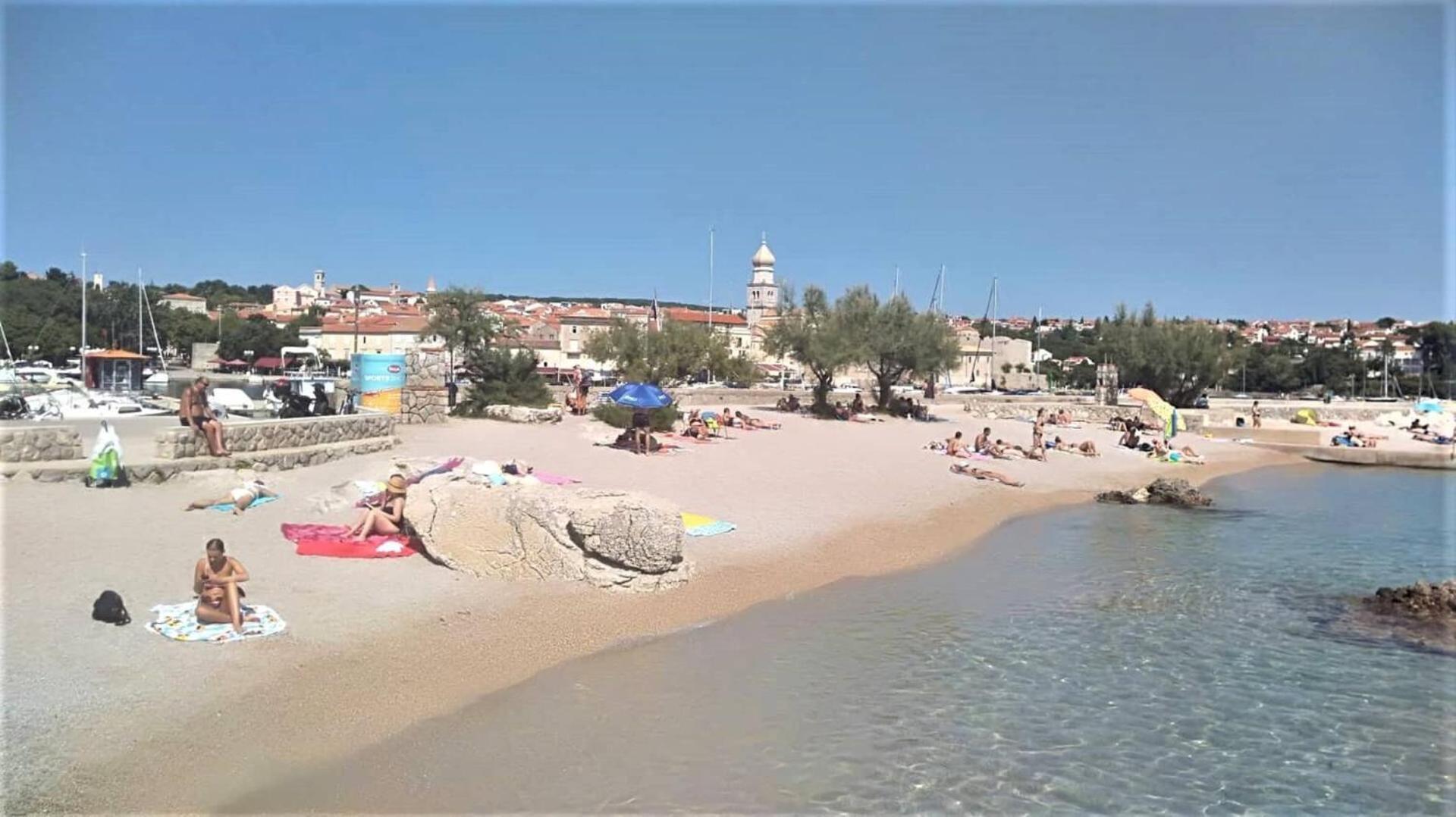 Apartments Paradiso Krk Town Exterior photo